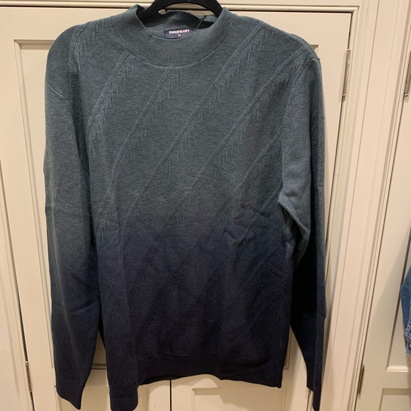 NWT Dronison Men's Size Medium Ombre Gray Sweater Acrylic Blend - Picture 8 of 12